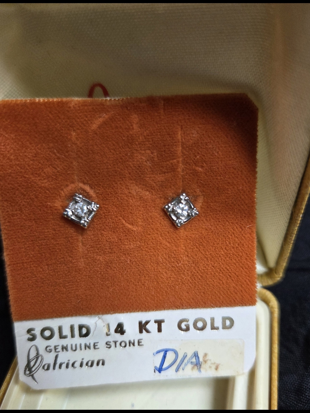 Vintage 14KT Gold Diamond Stud Earrings - White Diamond (Unbranded)